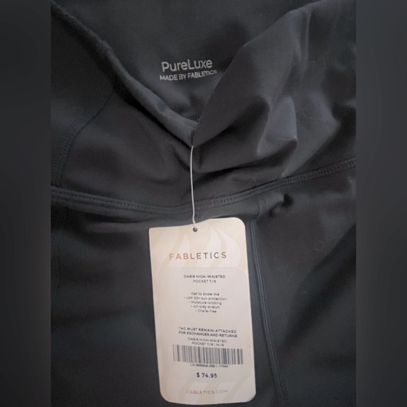 Fabletics Oasis leggings - Picture 3 of 3